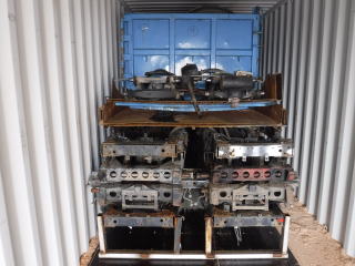 truck parts container loading